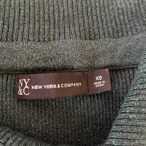 Small - Picture 3 of 3